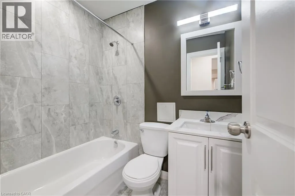 82 ELGIN Street S Unit# 24 #24