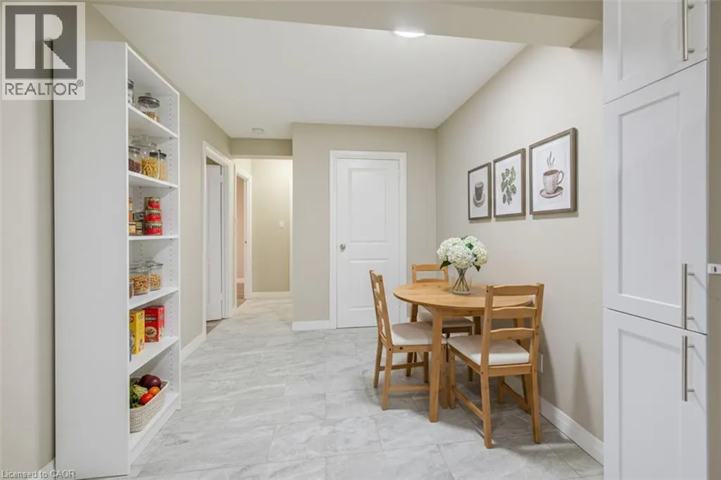 82 ELGIN Street S Unit# 24 #24