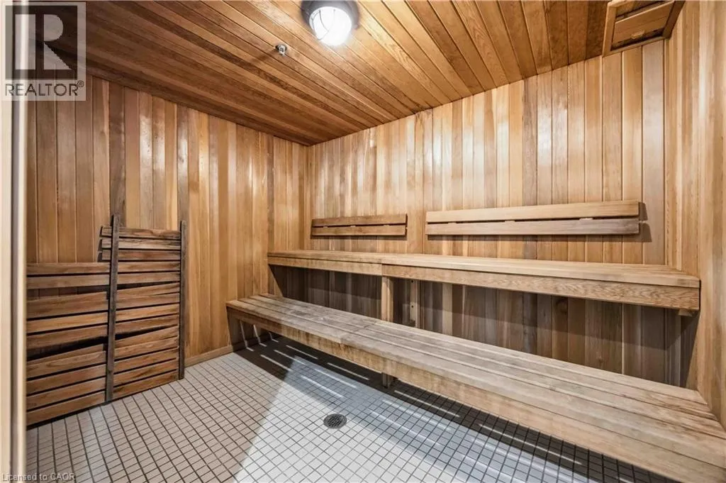 44 BOND Street W Unit# 306 #306