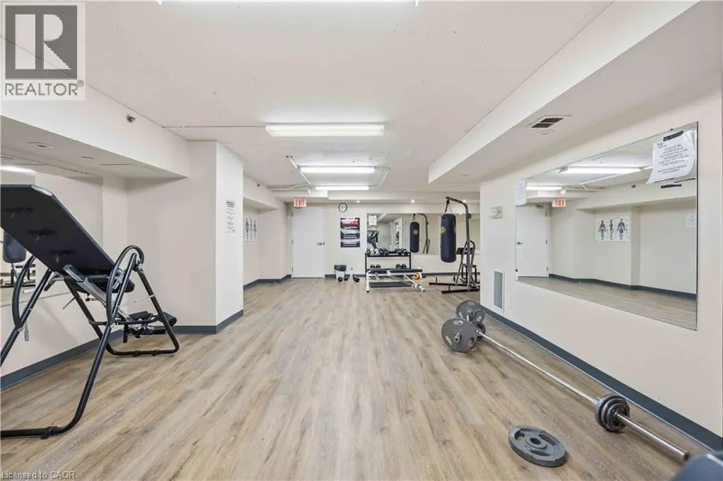 44 BOND Street W Unit# 306 #306
