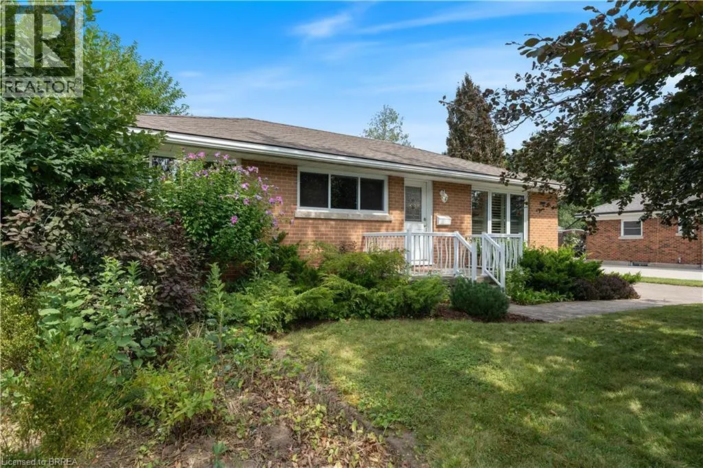25 WAYNE Drive