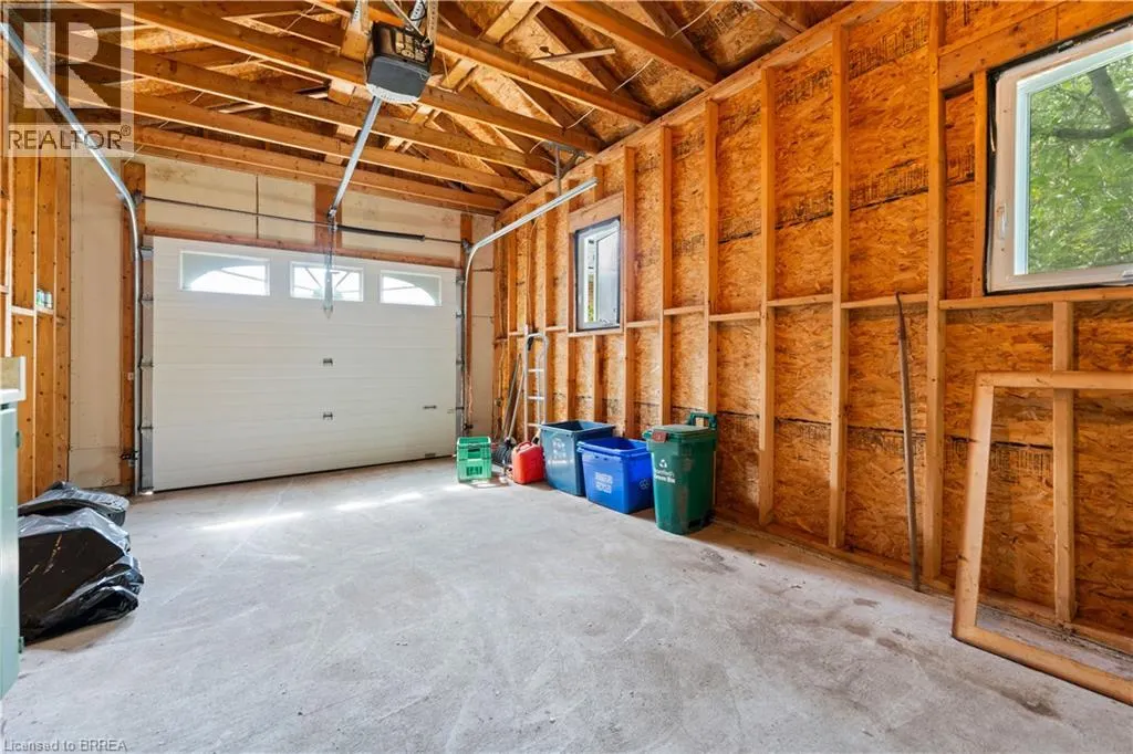 25 WAYNE Drive