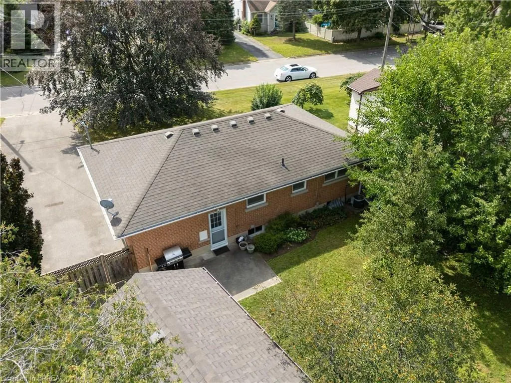 25 WAYNE Drive