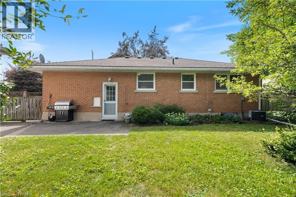 25 WAYNE Drive