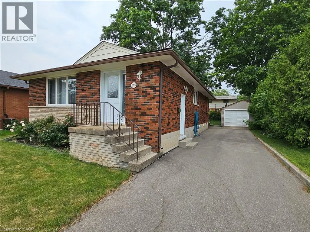1326 ROSEMARY Crescent Unit# Lower #Lower