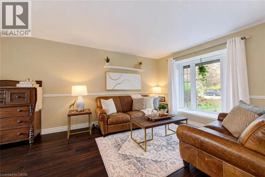 63 WINDING Way