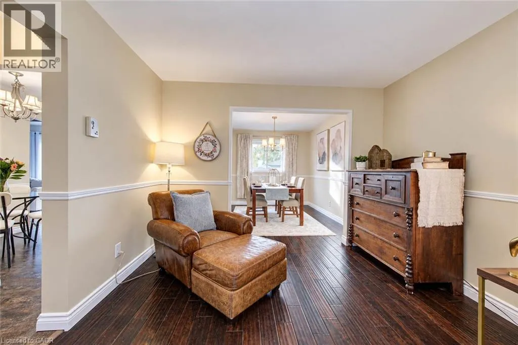 63 WINDING Way