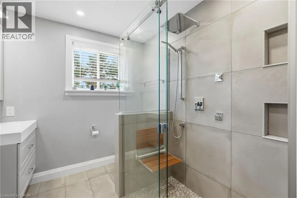 231 PARKSIDE Drive
