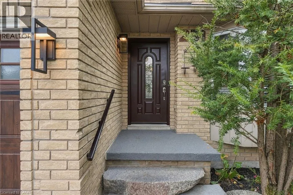 231 PARKSIDE Drive