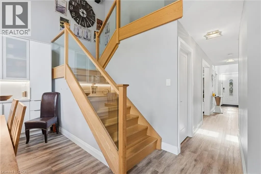 231 PARKSIDE Drive