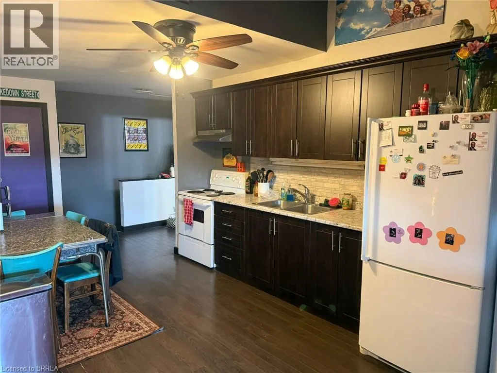 12 BRIDGEPORT Road E Unit# 18 #18