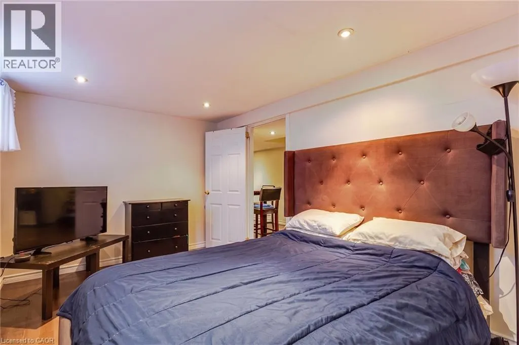 960 STONE CHURCH Road E Unit# Lower #Lower