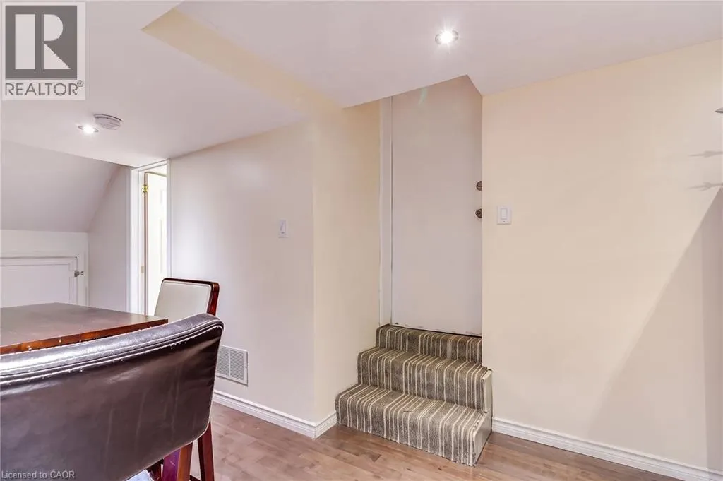 960 STONE CHURCH Road E Unit# Lower #Lower