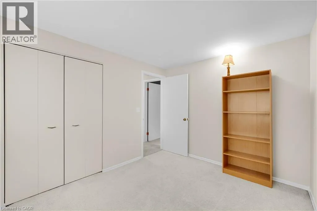 30 WESTWOOD Crescent