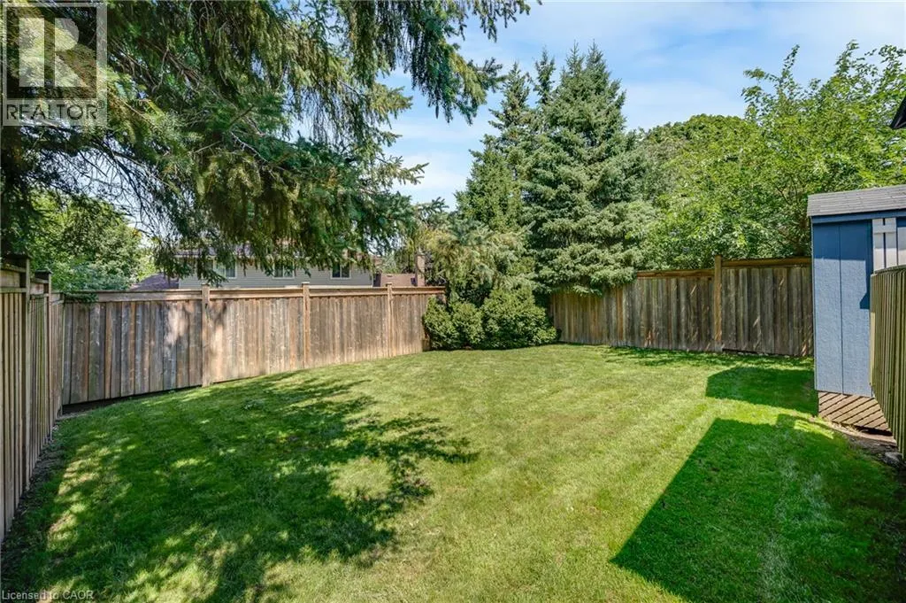 30 WESTWOOD Crescent