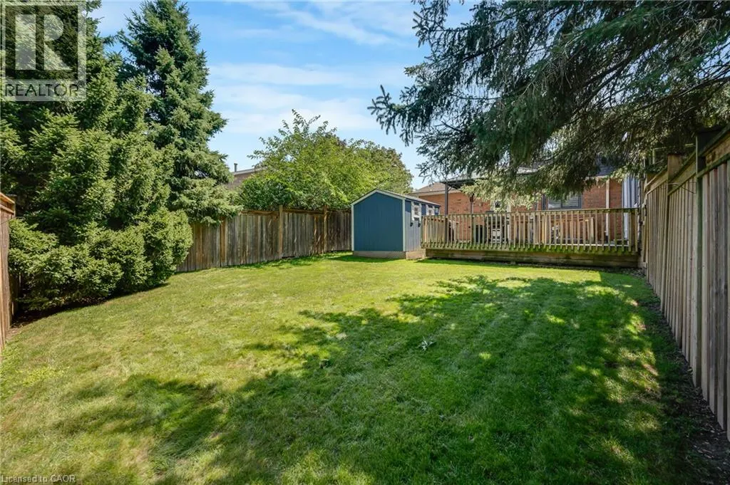 30 WESTWOOD Crescent