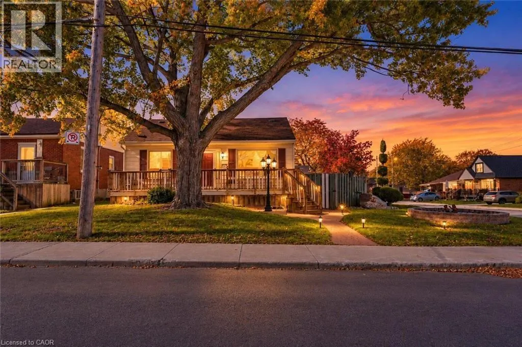 28 SHADYSIDE Avenue