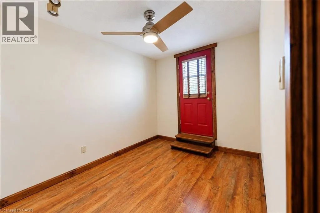 28 SHADYSIDE Avenue