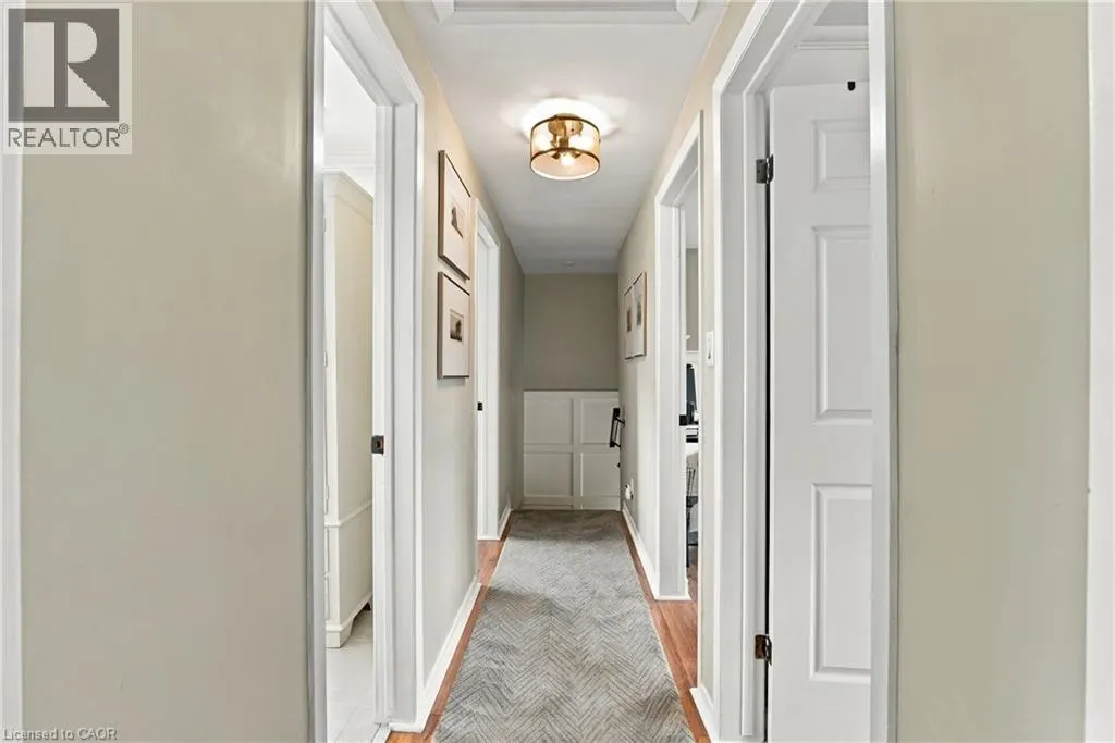 7 COLONEL BUTLER Crescent