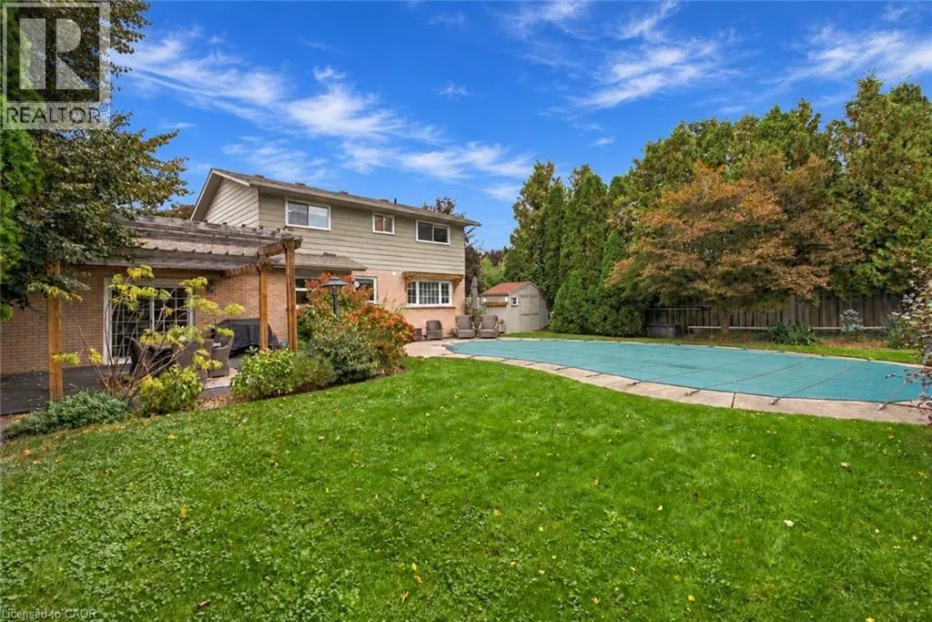 7 COLONEL BUTLER Crescent