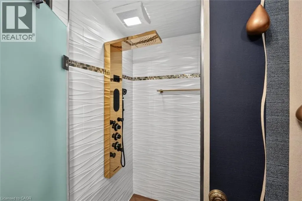 3033 TOWNLINE Road Unit# 227 #227