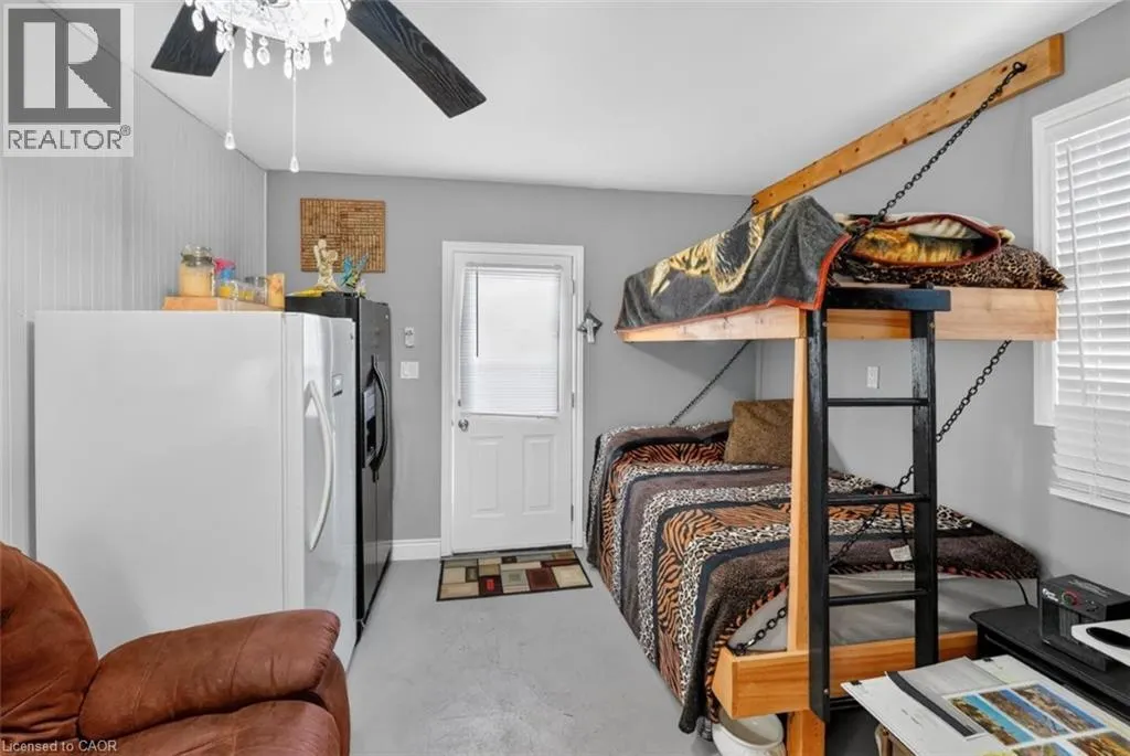 3033 TOWNLINE Road Unit# 227 #227