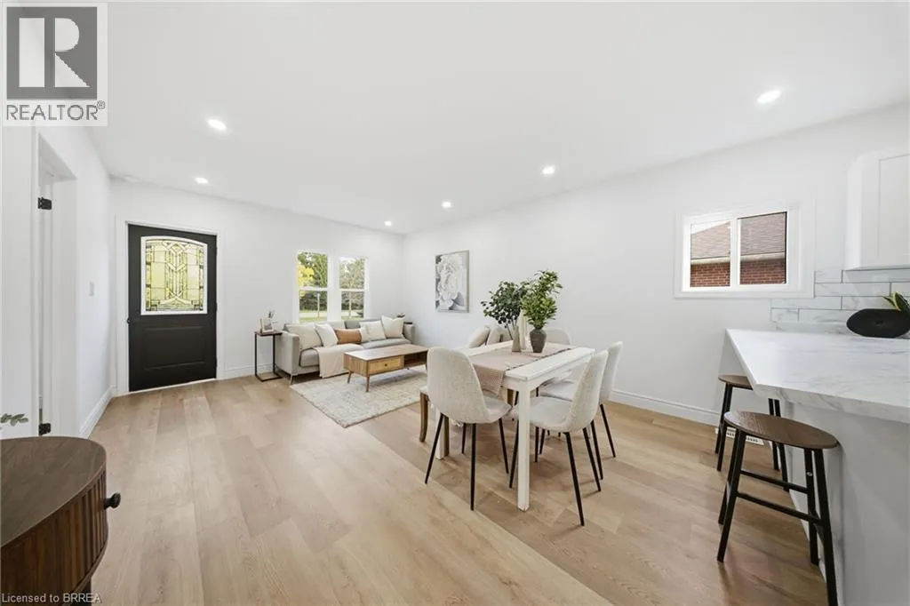 24 PARK Road N