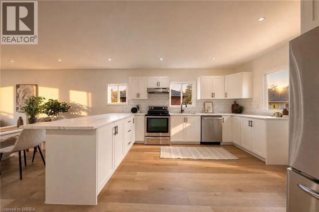24 PARK Road N