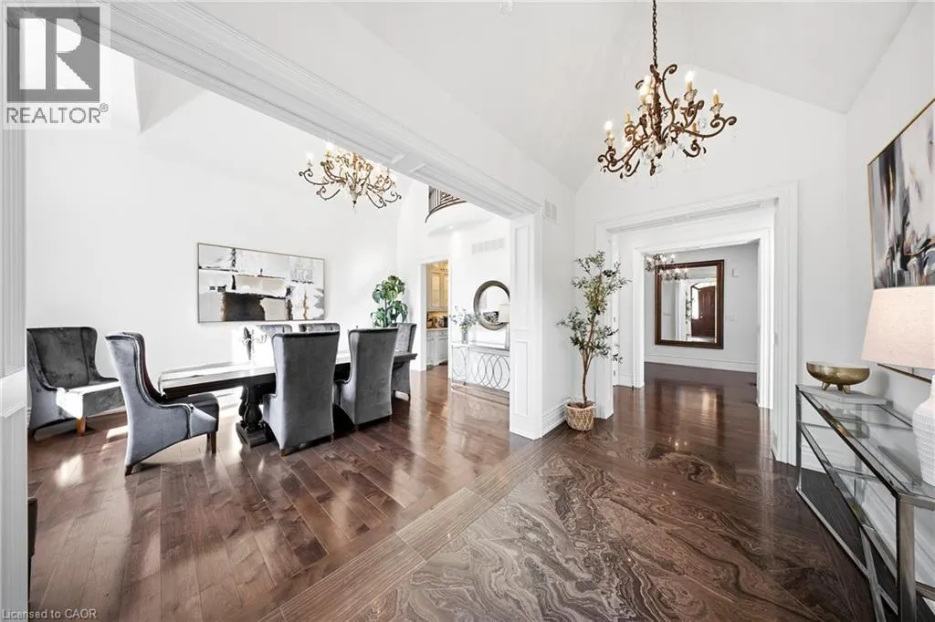 1098 LAKESHORE Road W
