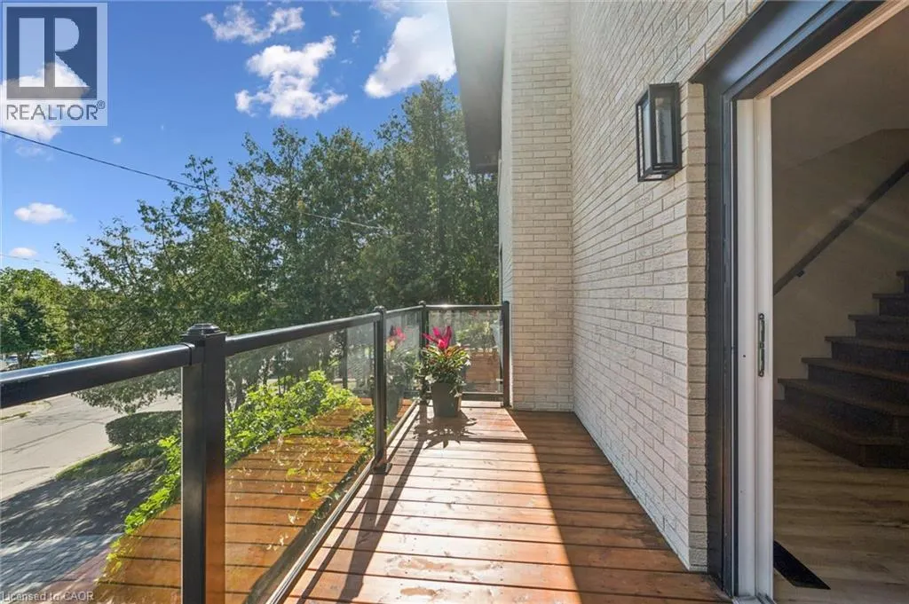 28 BORDEN Street