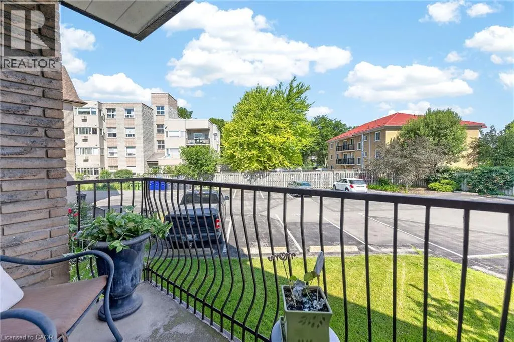 20 JOHN Street Unit# 205 #205