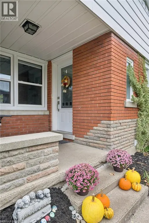 16 DOWNEY Street