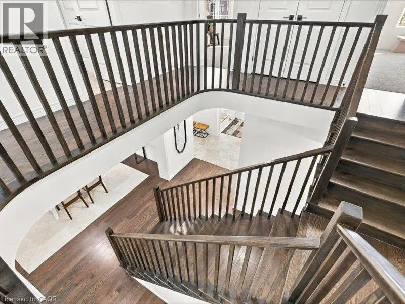 905 BROADACRE Place