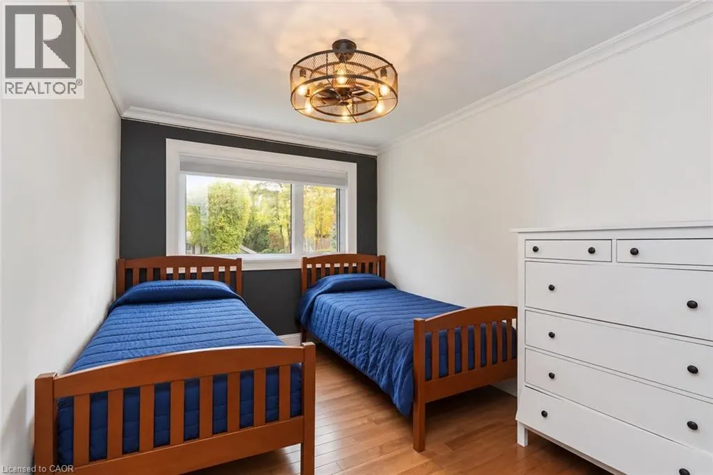 284 MAPLEDENE Drive