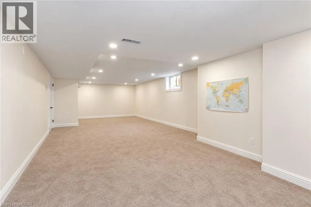 284 MAPLEDENE Drive