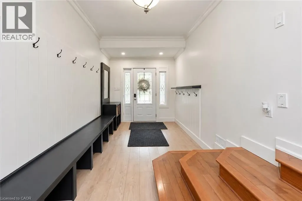 284 MAPLEDENE Drive