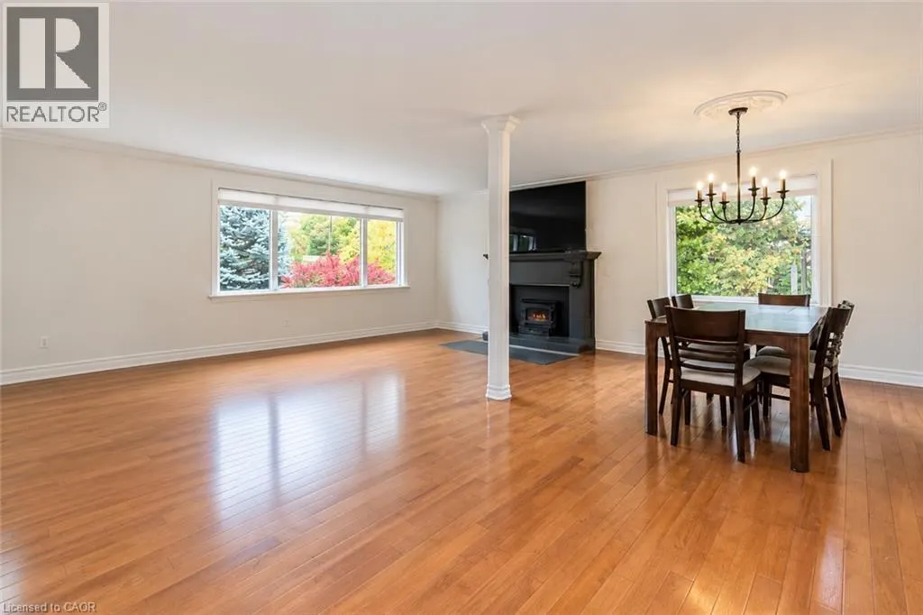 284 MAPLEDENE Drive