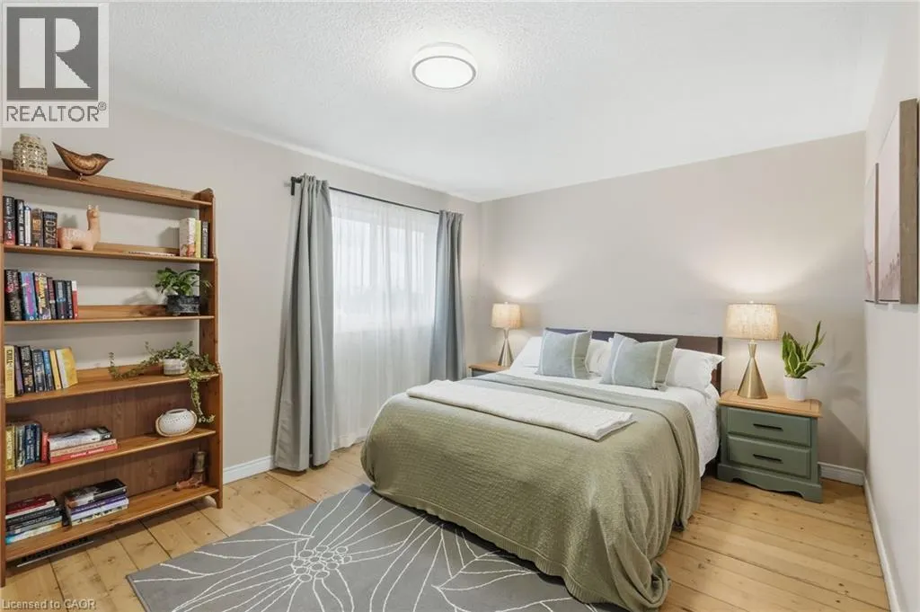 42 KILDONAN Crescent