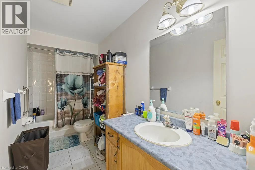 4114 PINCAY OAKS Lane