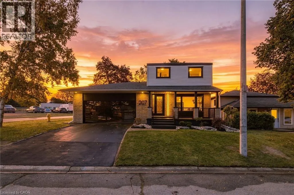 207 LINDEN Drive