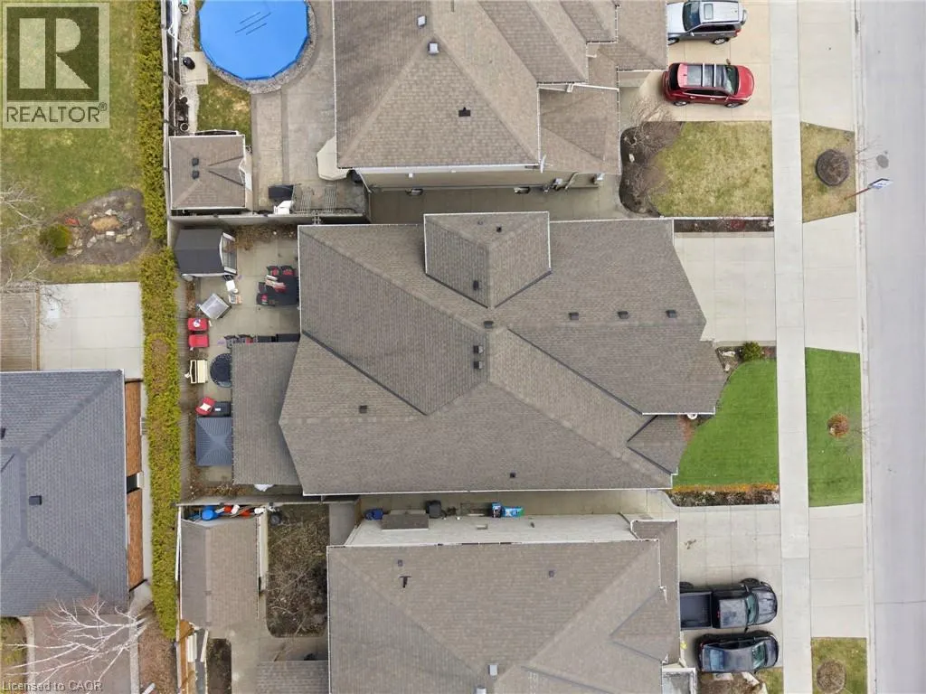 85 HILLCROFT Drive