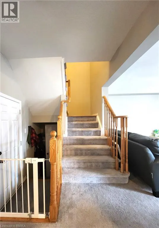 111 WARNER Lane