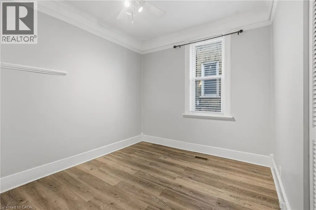 100 QUEEN Street W