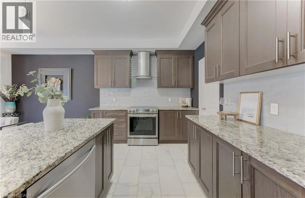 428 FREURE Drive