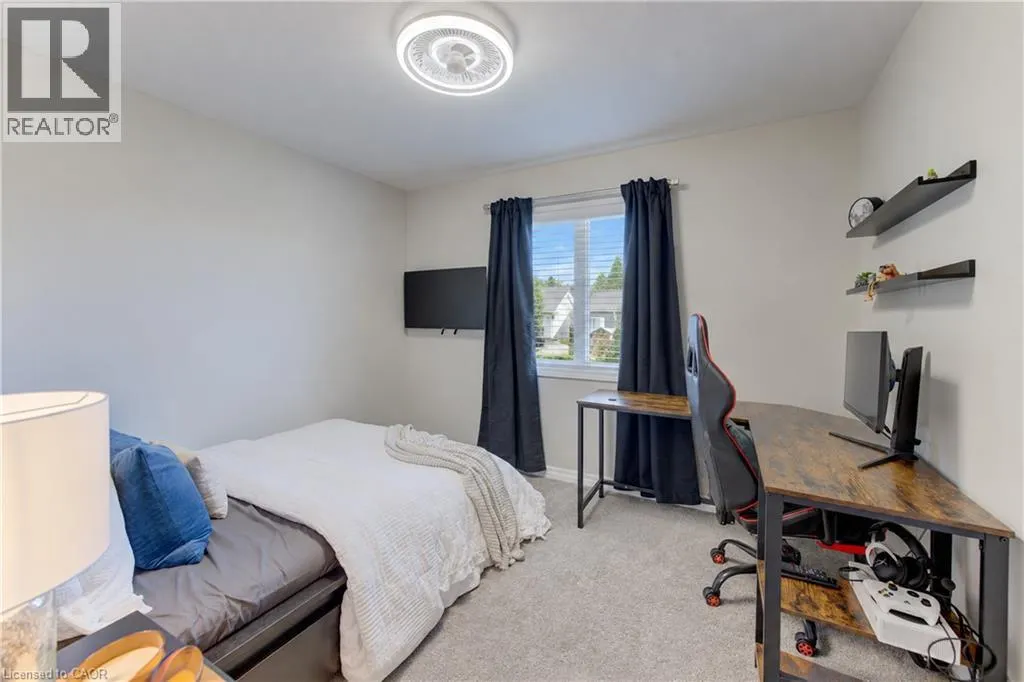 428 FREURE Drive