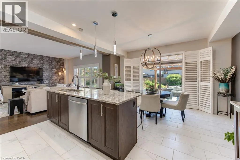 428 FREURE Drive