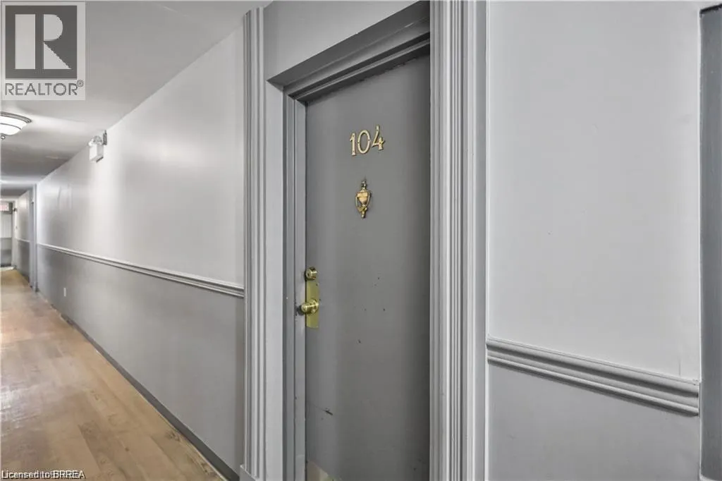 793 COLBORNE Street E Unit# 104 #104