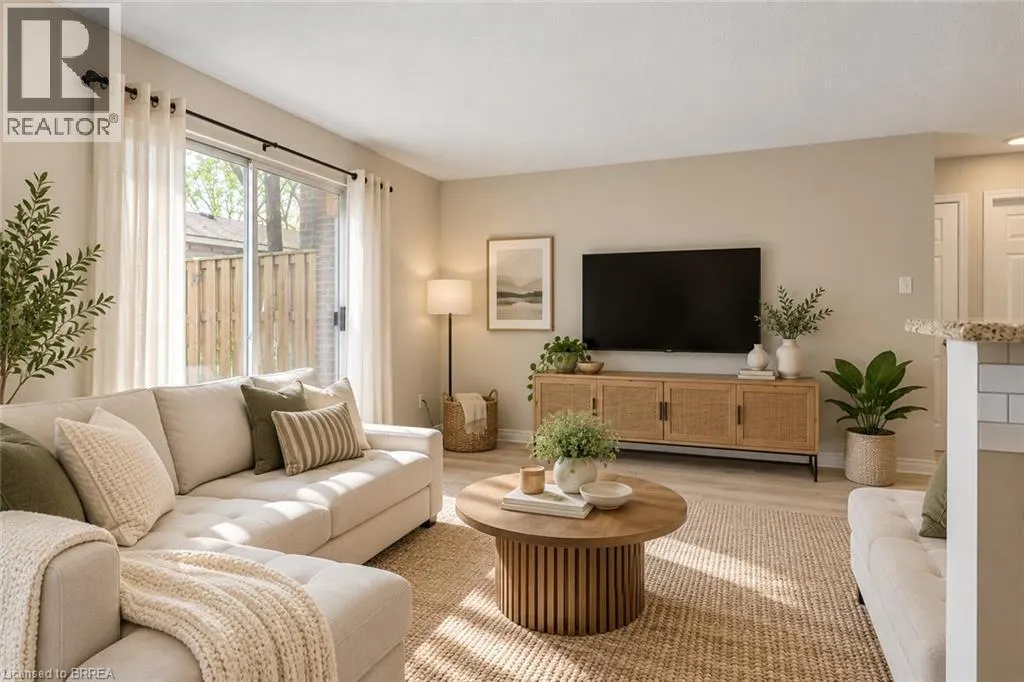 793 COLBORNE Street E Unit# 104 #104