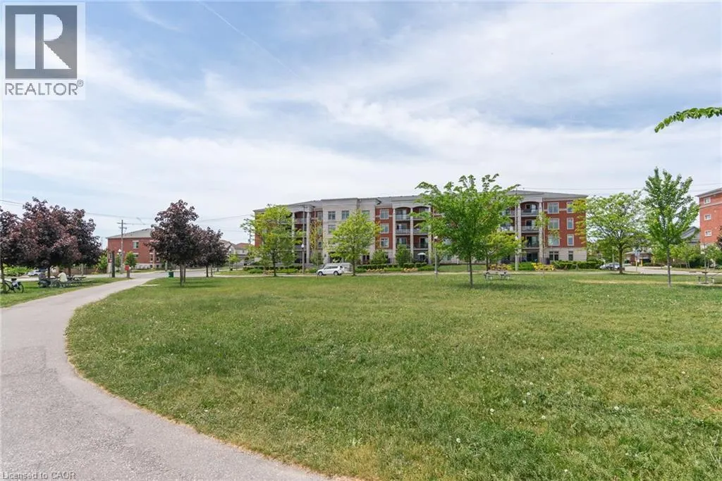 155 COMMONWEALTH Street Unit# 205 #205