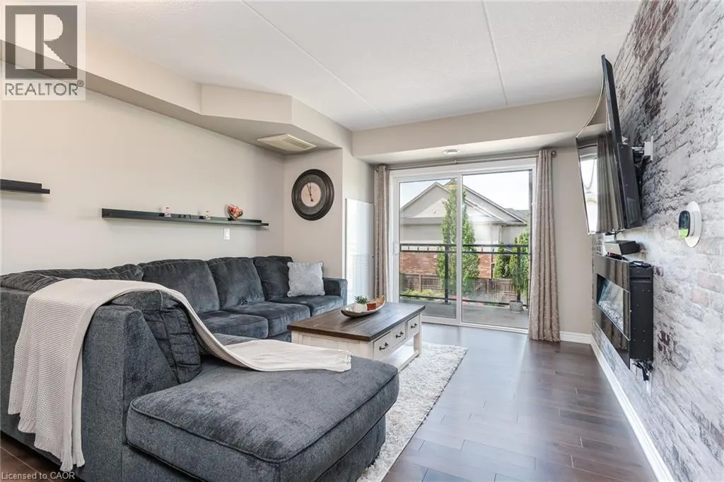 155 COMMONWEALTH Street Unit# 205 #205